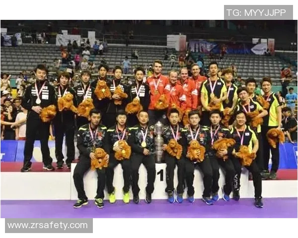 GenG战队勇夺锦标展现实力与团队合作精神的辉煌时刻