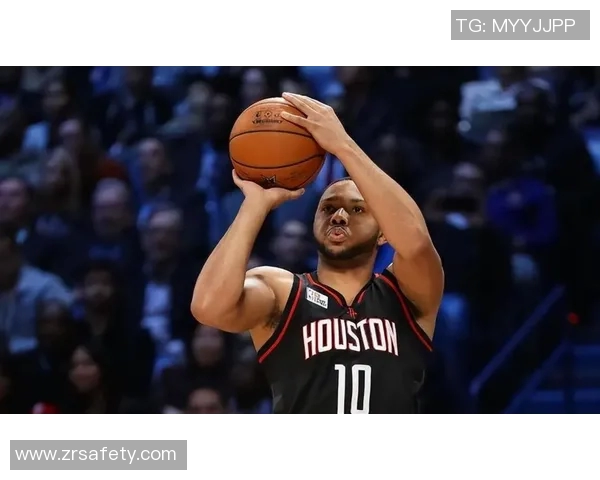 火箭官方确认保罗和戈登均因伤休战至少两周,对球队影响深远 火箭官方确认保罗和戈登均因伤休战至少两周,对球队影响深远