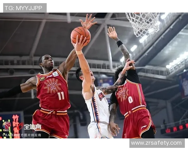 辽宁男篮击败上海男篮,豪取四连胜